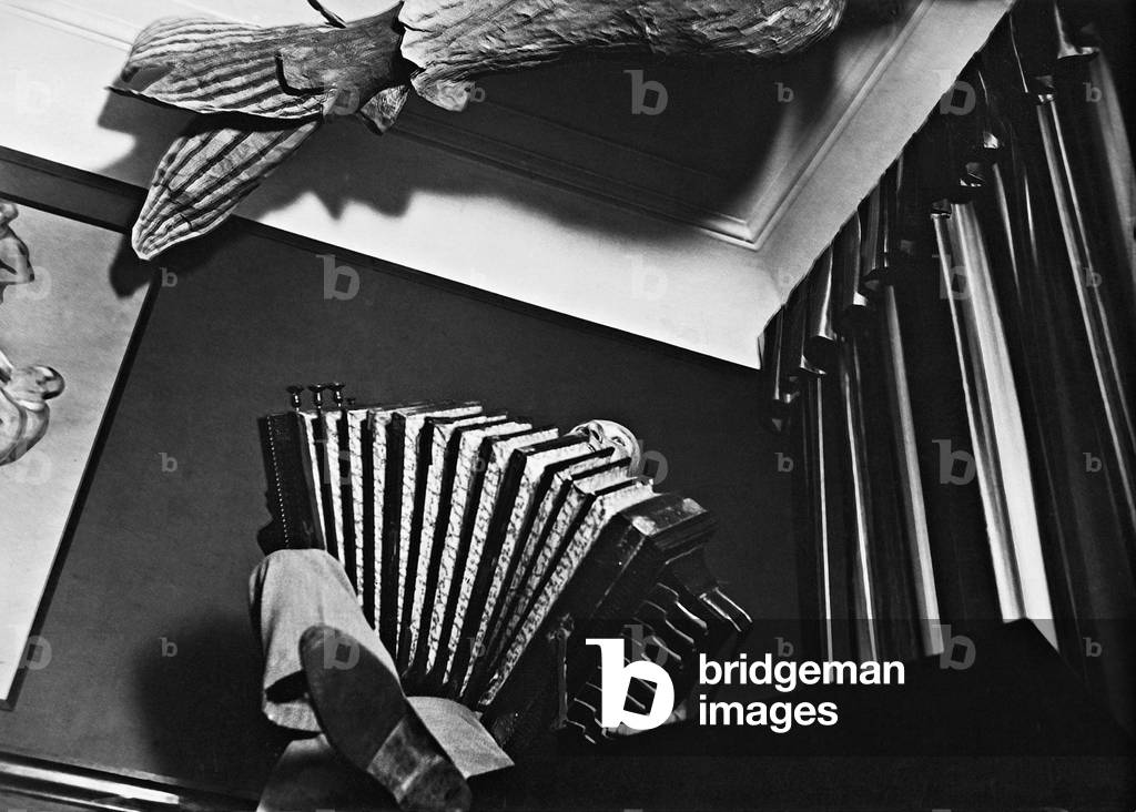 Cabaret 'Onibelfish', 1931 (b/w photo)