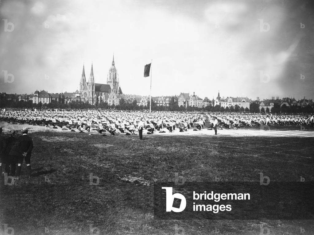Luitpoldtag on the Theresienwiese in Munich, 1911 (b/w photo)