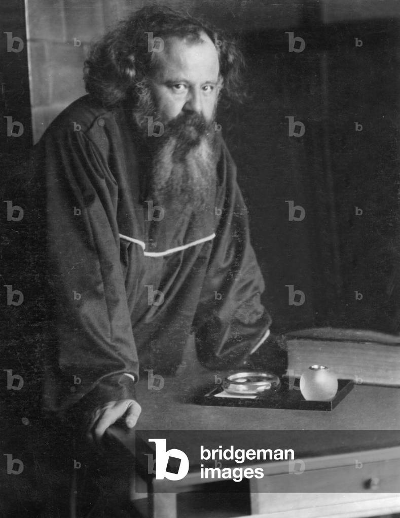 Hermann Bahr, 1912 (b/w photo)