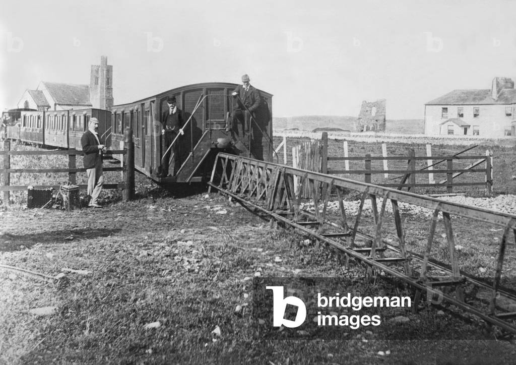 Monorail, Ireland, 1903 (b/w photo)