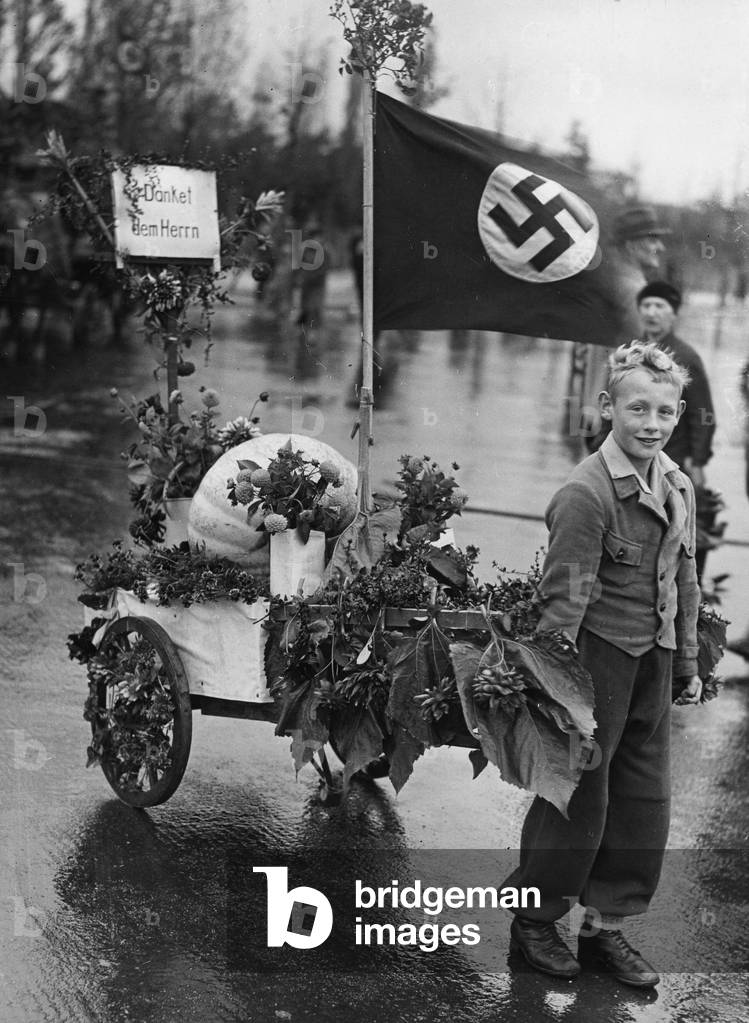 Harvest festival, 1936 (b/w photo)