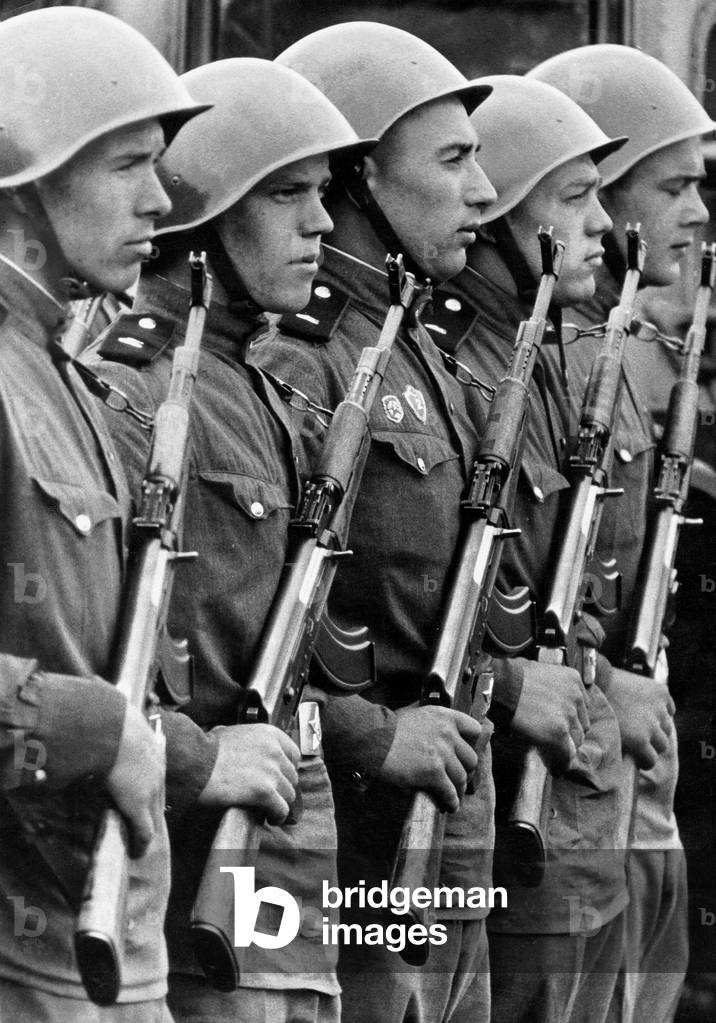 Red Army - Infantry, 1960 (b/w photo)