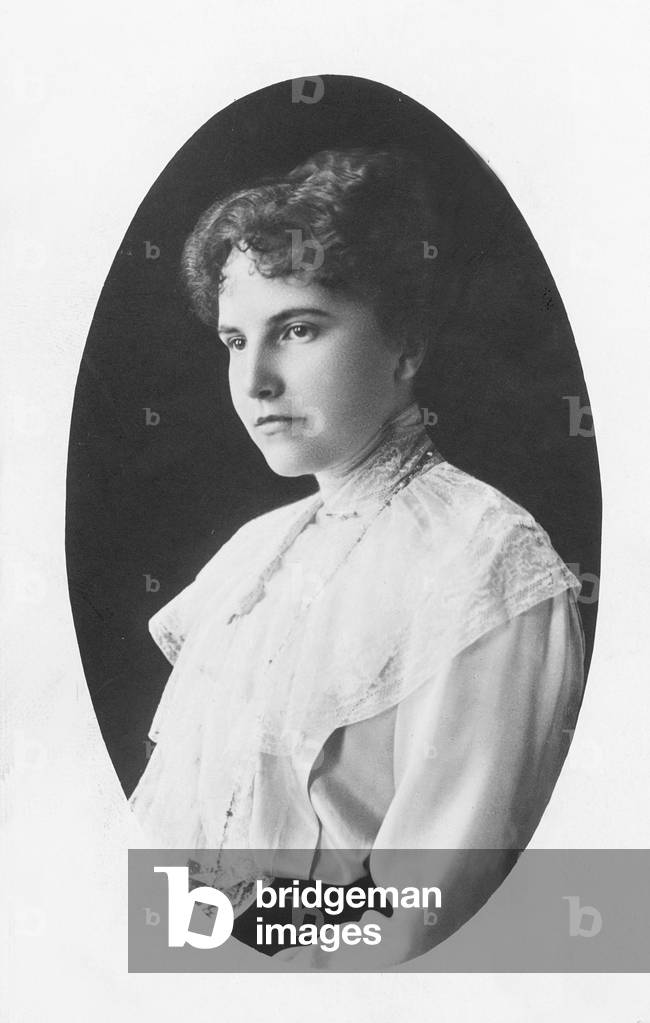 Princess Adelheid of Sachsen-Meiningen, 1914 (b/w photo)