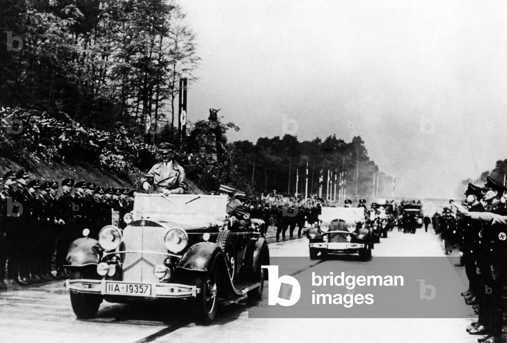 Adolf Hitler, 1935