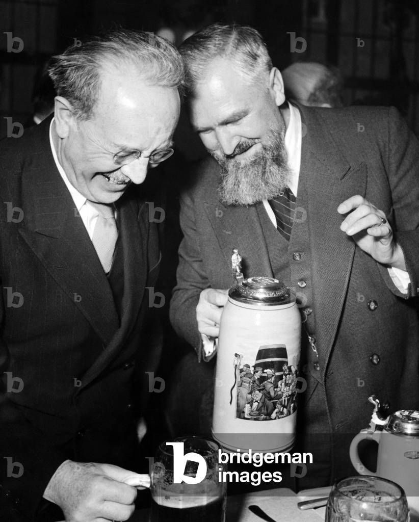 Wilhelm Hoegner and Alois Hundhammer, 1952 (b/w photo)