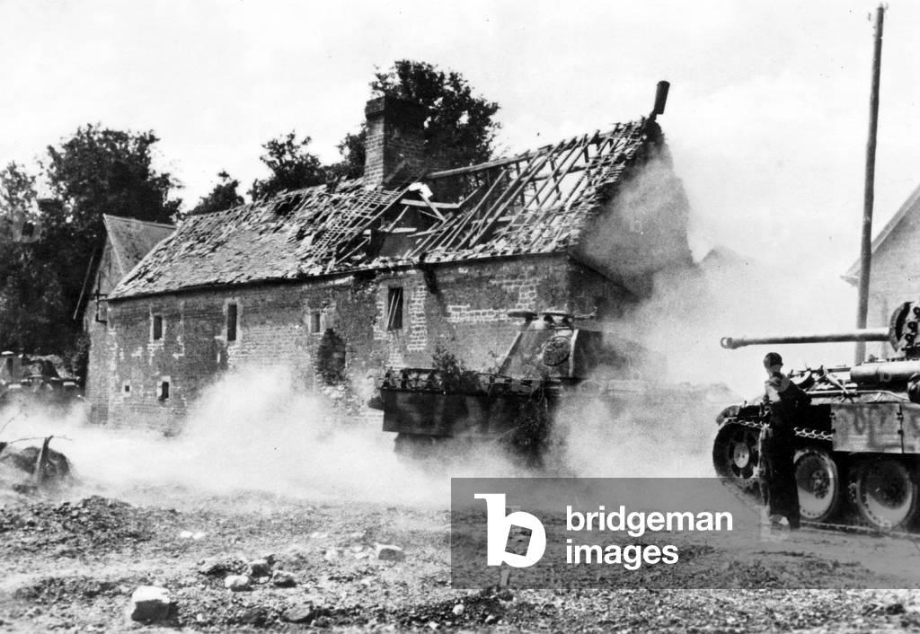 Panzer V 'Panther' near Tilly, 1944 (b/w photo)