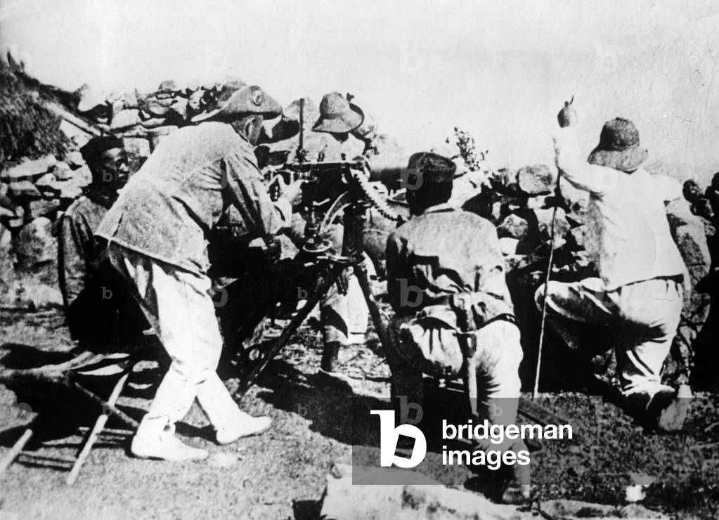 German soldiers in the Mora emplacement in the First World War (b/w photo)