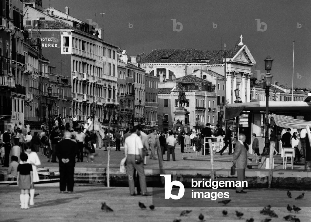 Square in Venice, 1961 (b/w photo)