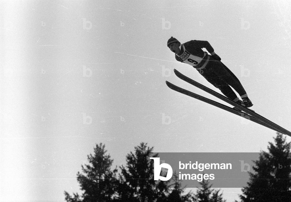 Training runs of the Four Hills Tournament 1963/64 (b/w photo)