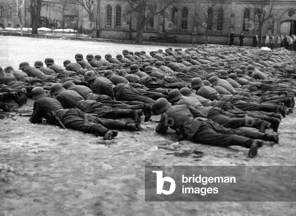 Recruits during training, 1943 (b/w photo)
