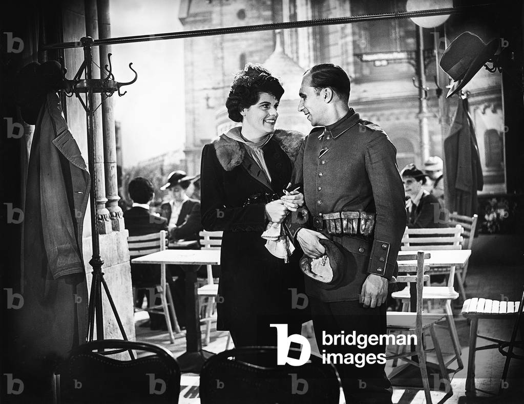 Elisabeth Wendt and Carl Raddatz in 'Furlough on Word of Honor', 1938 (b/w photo)