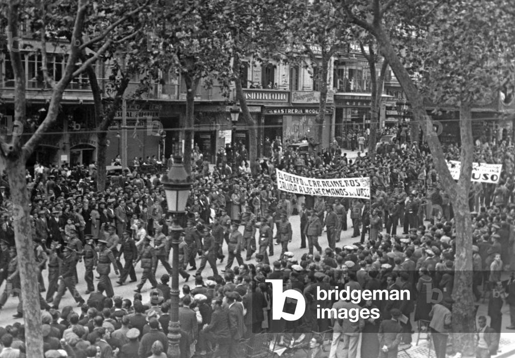 March in remembrance of the Russian Revolution in Barcelona, 1936
