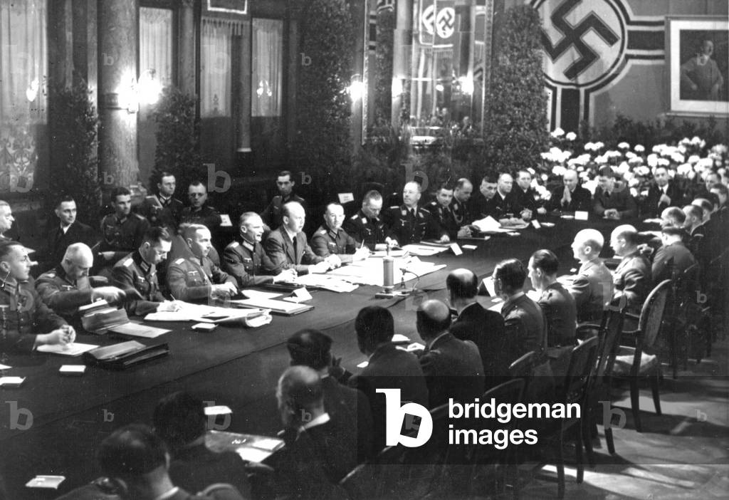 German-French cease-fire negotiations at the end of the French campaign, 1940 (b/w photo)