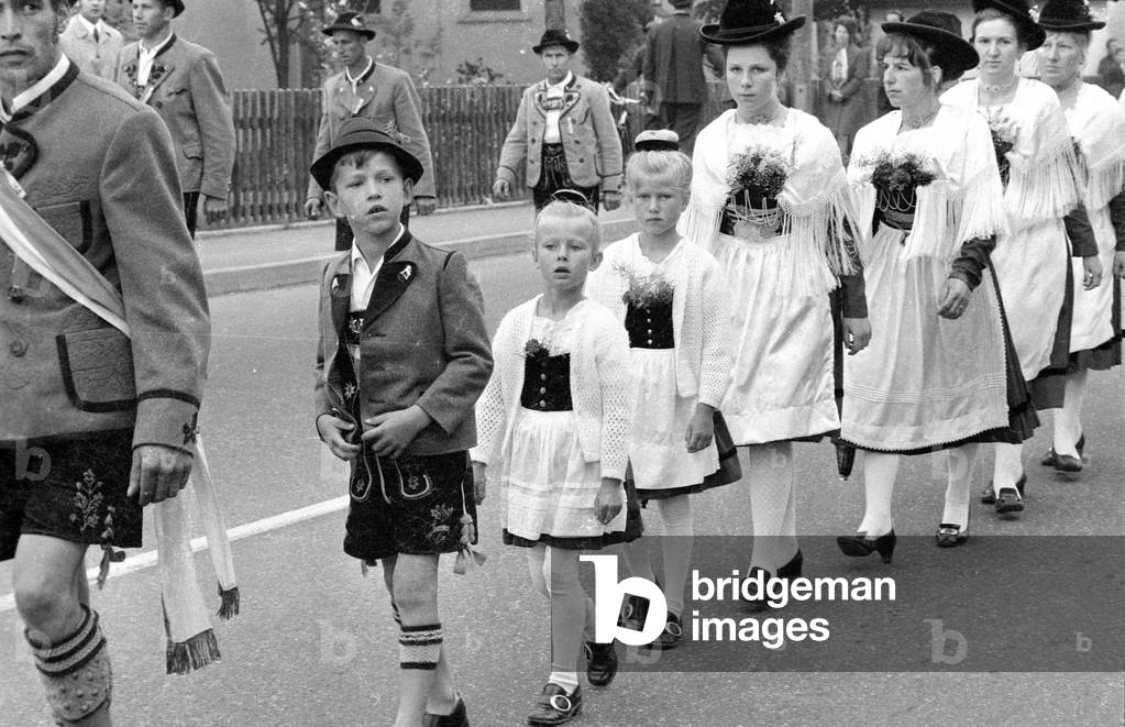 Traditional costume parade in Bavaria, 1971 (b/w photo)