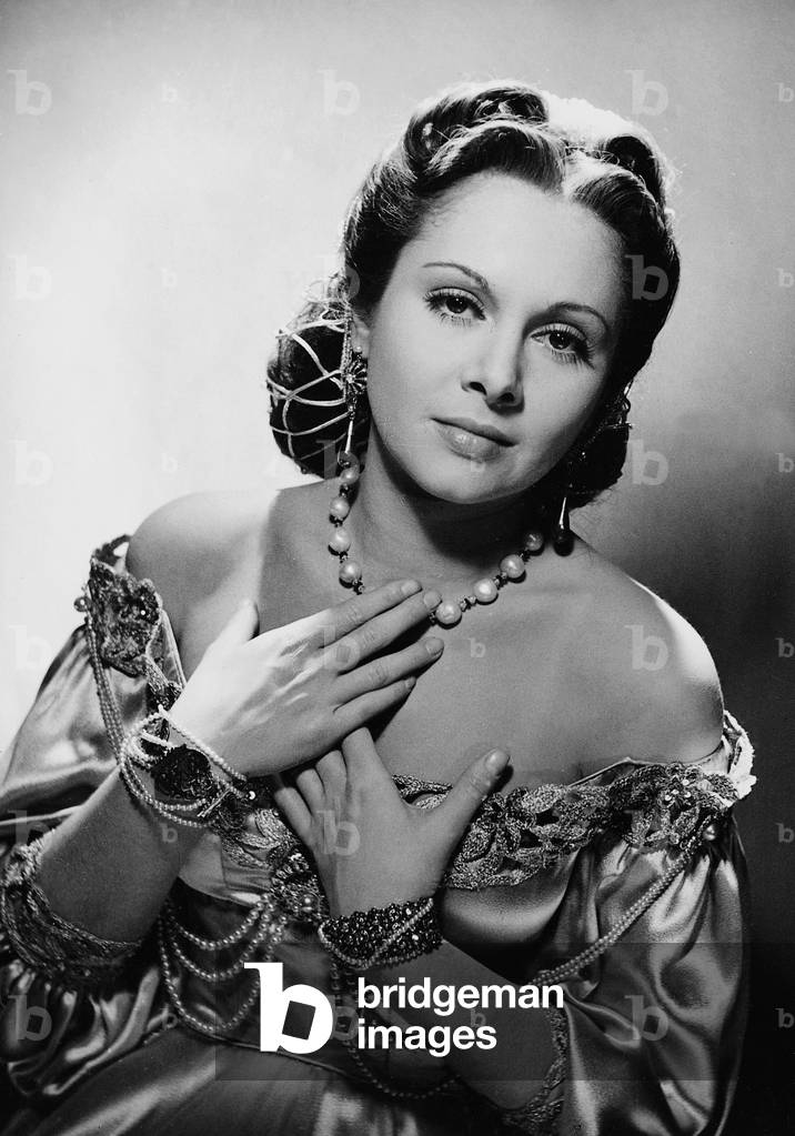 Hertha Feiler in 'Rembrandt', 1942 (b/w photo)