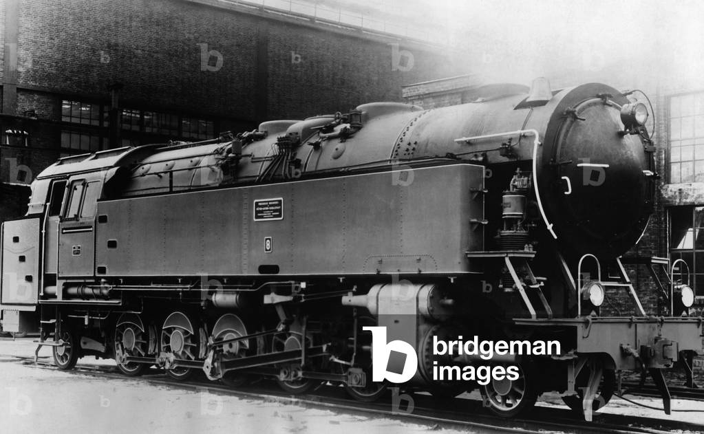 Tank locomotive in Germany, 1936 (b/w photo)