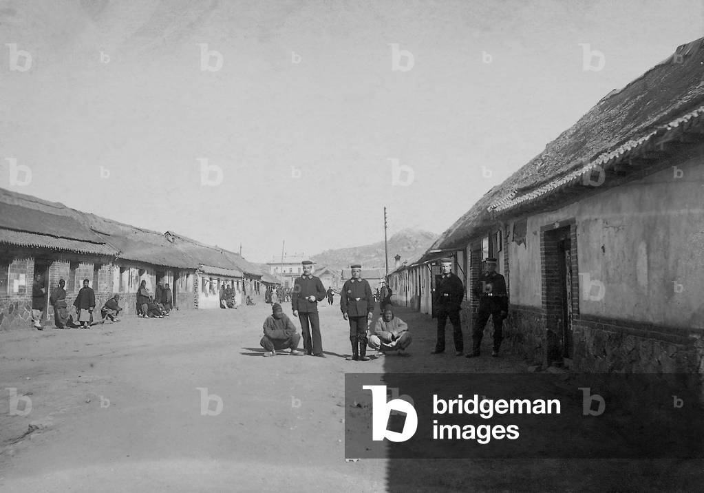 Street in Quingdao (b/w photo)