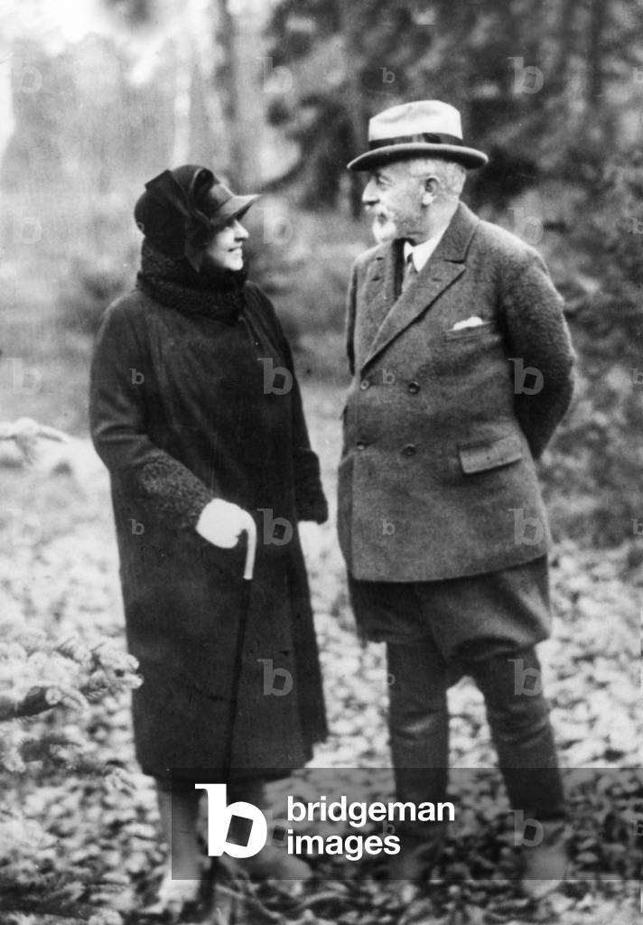 Wilhelm II with his wife Hermine, around 1930 (b/w photo)