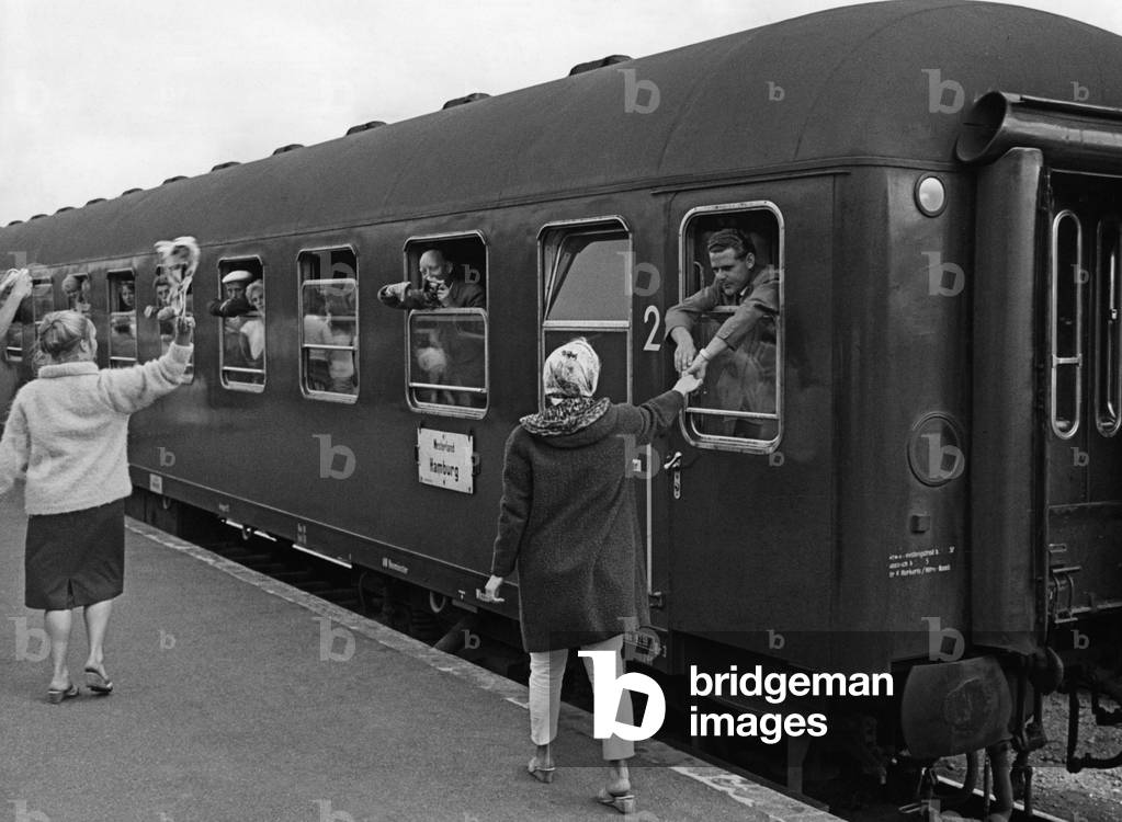 Station scene in Germany, 1959 (b/w photo)