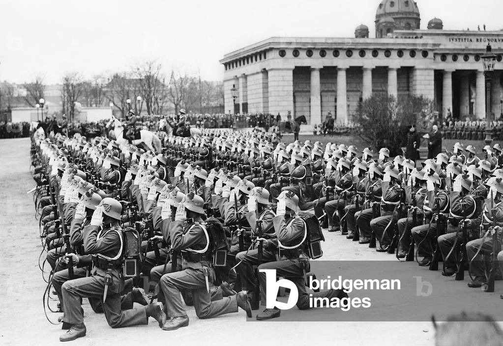 Spring parade of the federal army, 1935 (b/w photo)