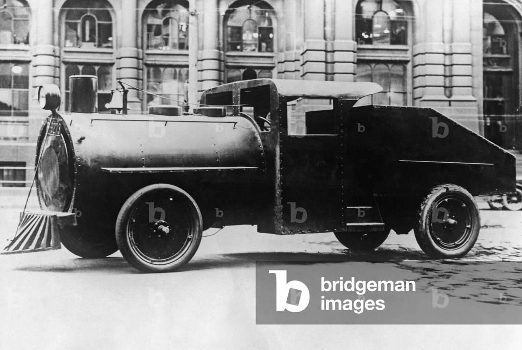 Car converted to locomotive, 1928