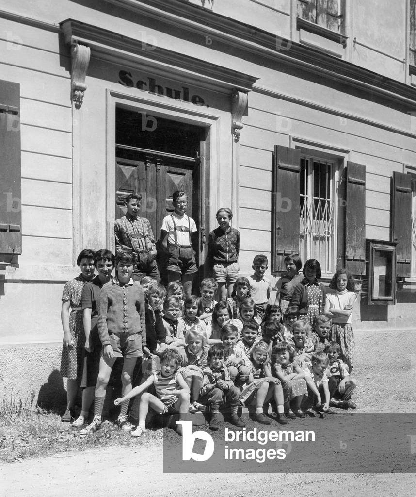 Country school, 1958 (b/w photo)