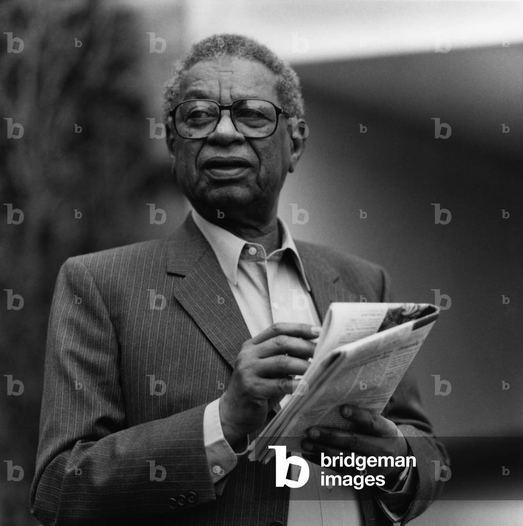 Tayeb Salih, (b/w photo, 2002)