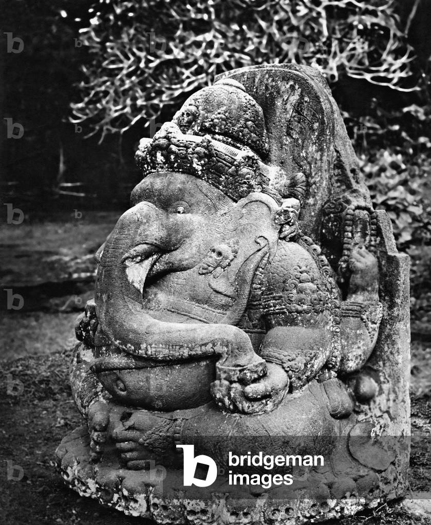 Figure of the god Ganesha, 1929 (b/w photo)