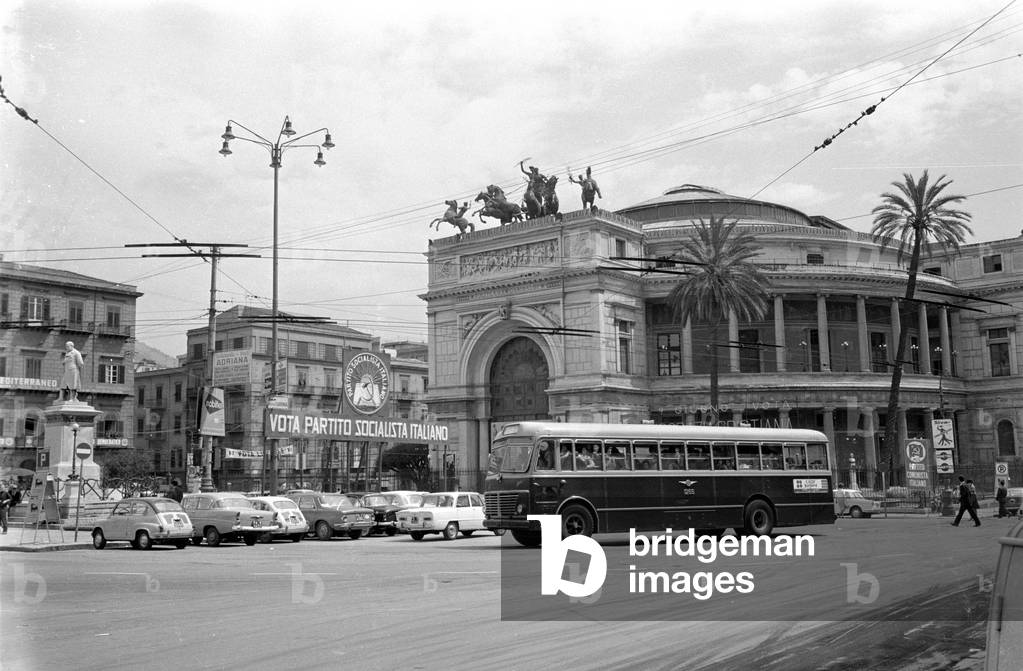 Teatro Politeama in Palermo, 1963 (b/w photo)