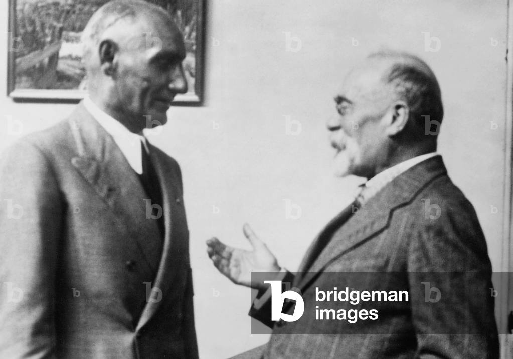 Pompeo Aloisi and Jean Louis Barthou (b/w photo)