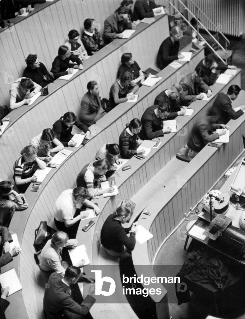 University (b/w photo)