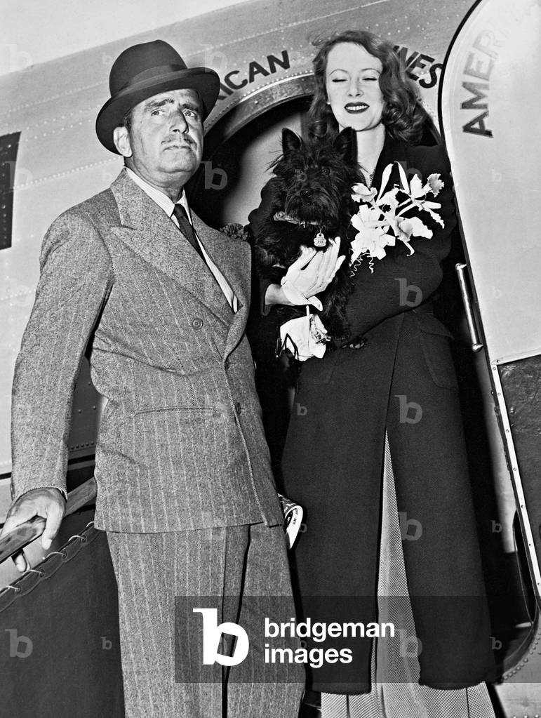 Douglas Fairbanks and his wife, 1927 (b/w photo)