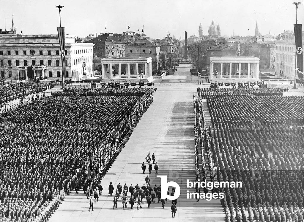 Koenigsplatz in Munich during the celebration of the 9th of November, 1936 (b/w photo)