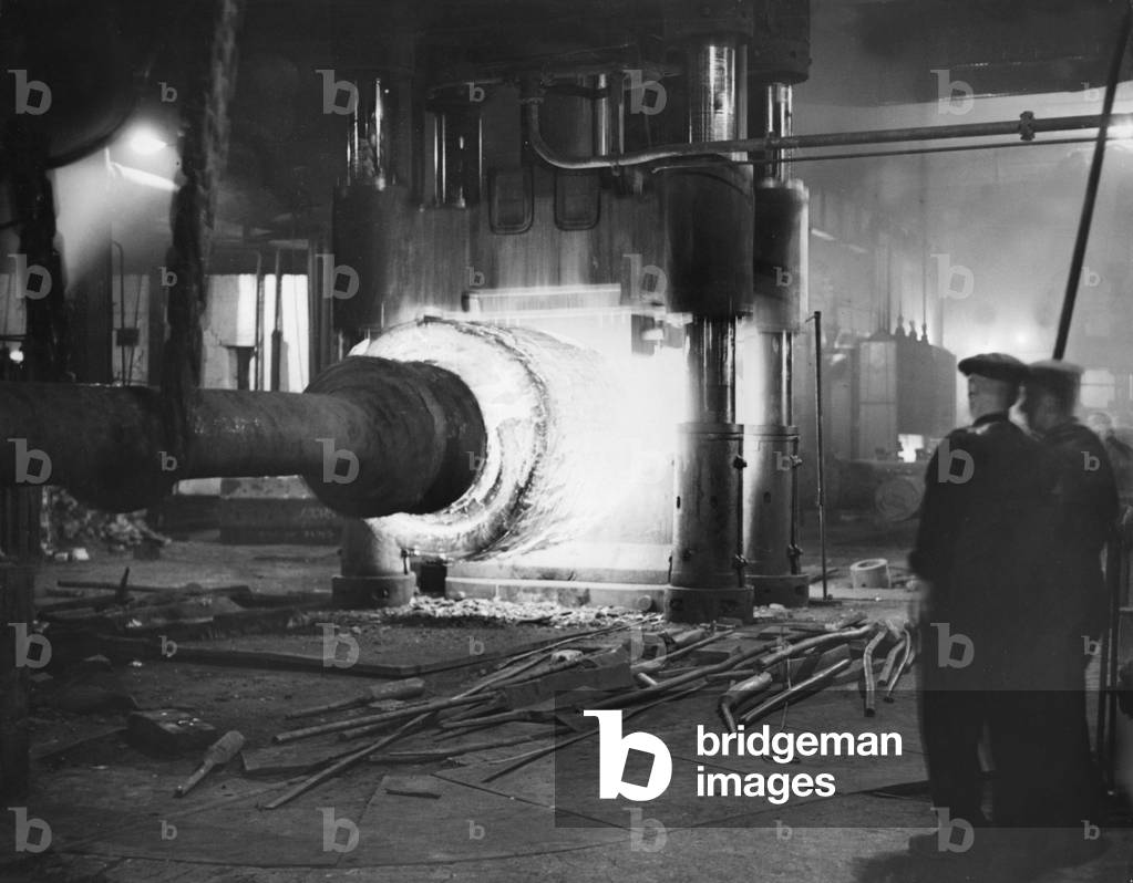 Defense industry in Great Britain, 1938 (b/w photo)