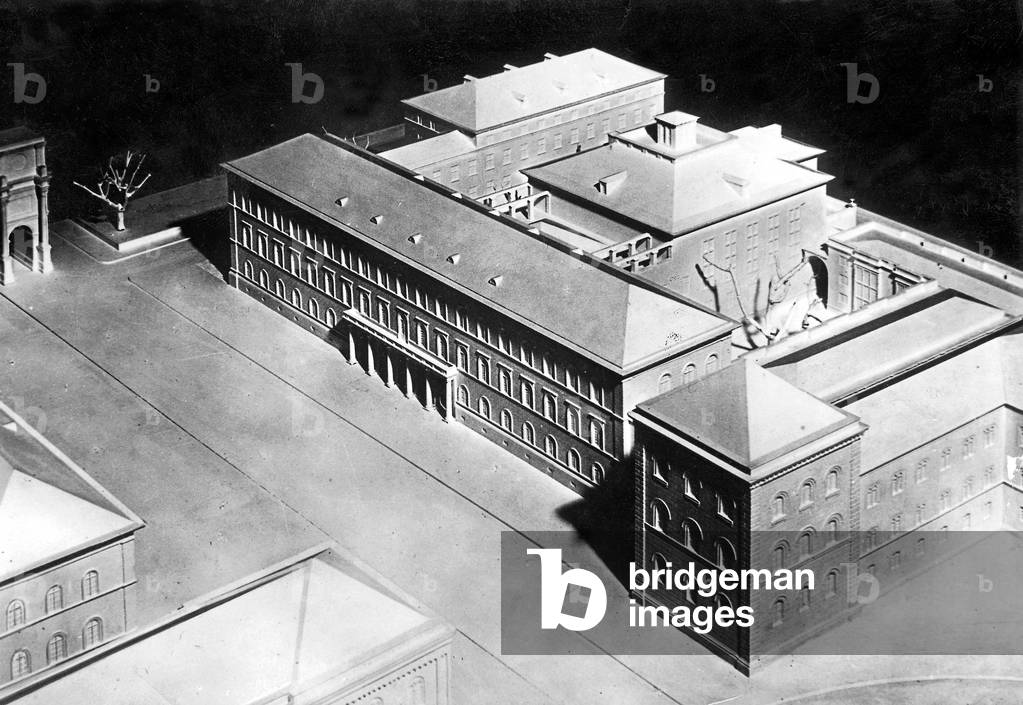 Model of the house of German Law, Munich (b/w photo)