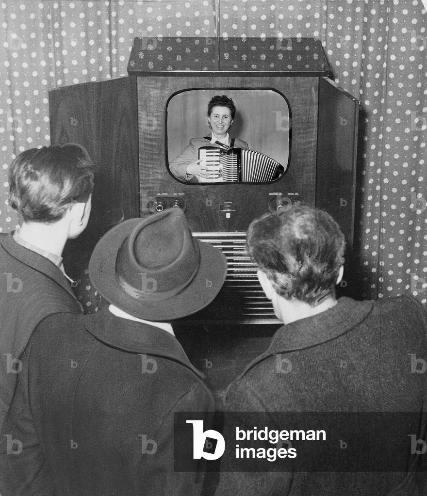 Television viewers,1952 (b/w photo)