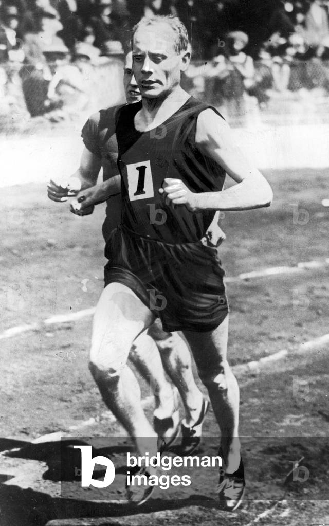Paavo Nurmi, 1928 (b/w photo)