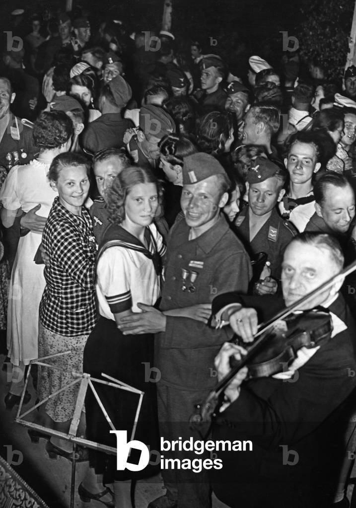 Camp of the Condor Legion in Doeberitz near Berlin, 1939