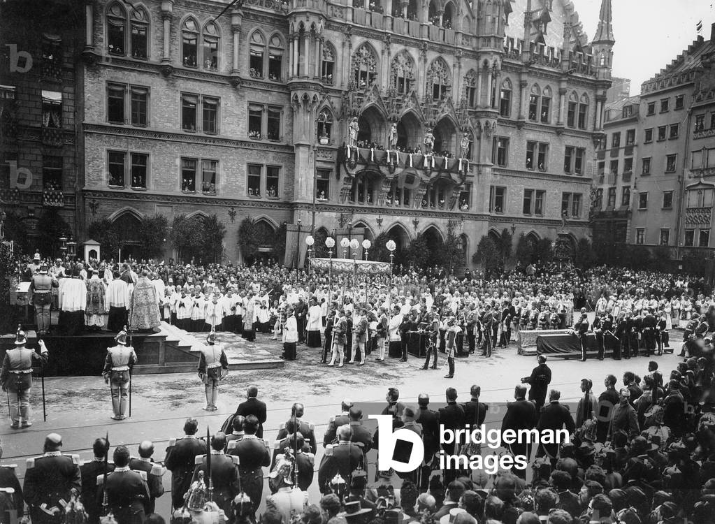 Corpus Christi Procession, 1898 (b/w photo)