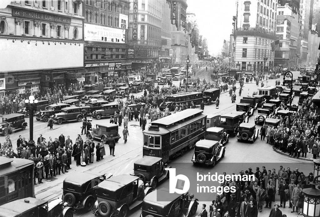 Street scene at the Times Square, 1929 (b/w photo)