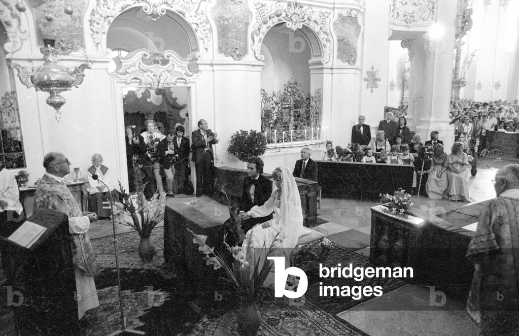 The wedding of Hans-Jürgen Bäumler, 1974 (b/w photo)