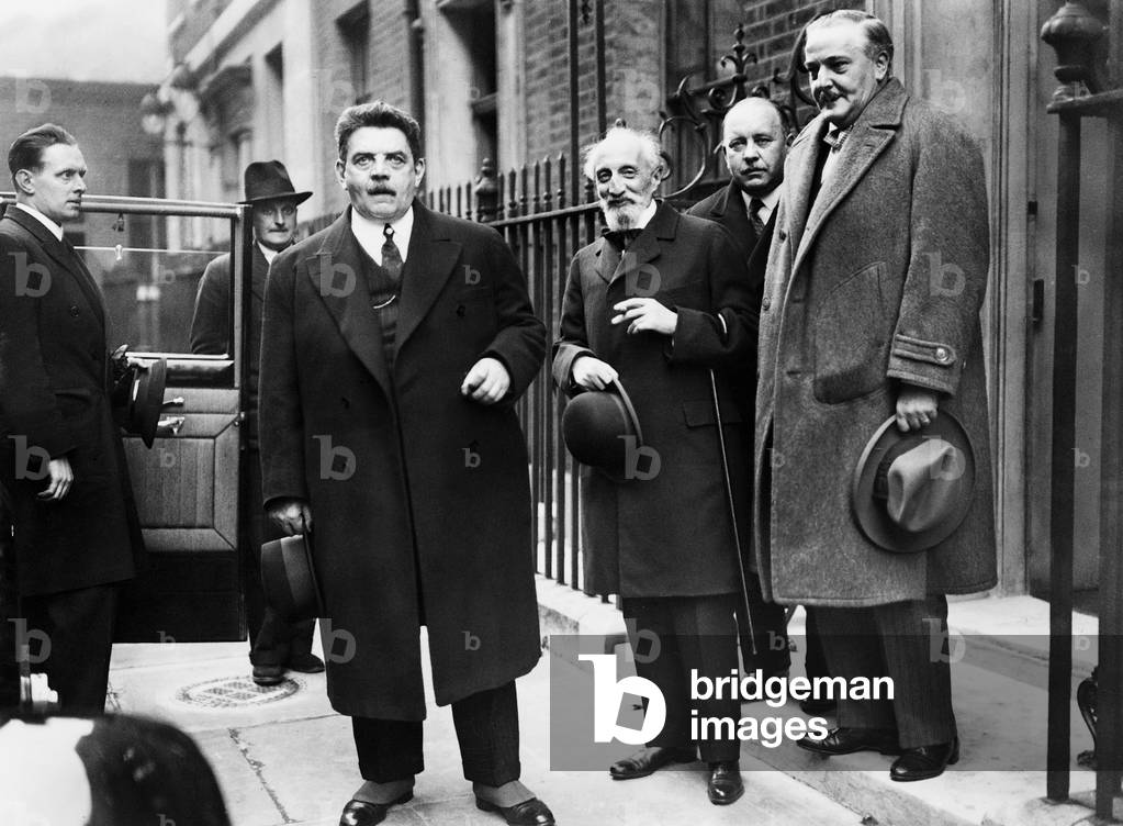 Edouard Herriot and Aime de Fleuriau in front of the Downing Street number 10, 1932 (b/w photo)