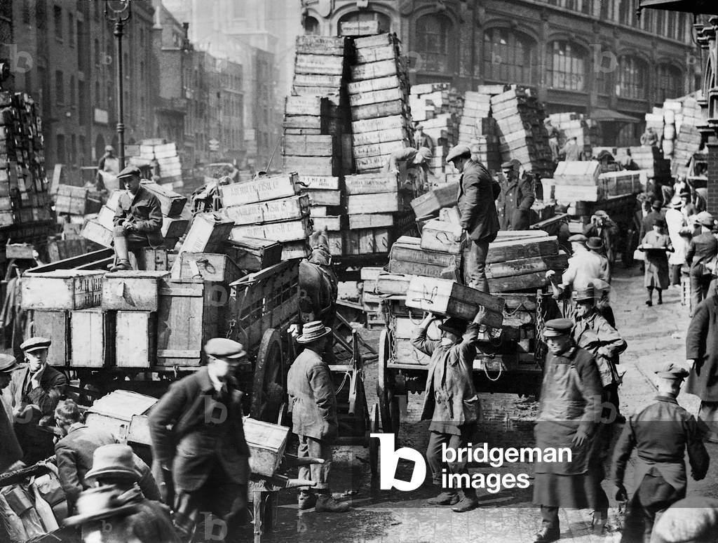 Billingsgate Fish Market, 1926 (b/w photo)