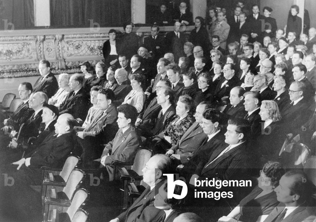 The funeral of Bertolt Brecht, 1956 (b/w photo)