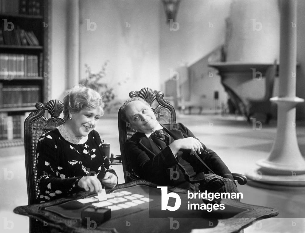 Ida Wuest and Gustav Waldau in 'Einmal eine grosse Dame sein' (Being once a big lady), 1934 (b/w photo)