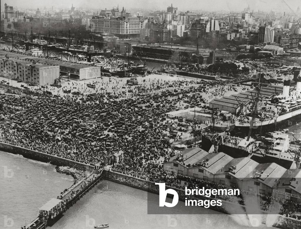 Buenos Aires, 1924 (b/w photo)