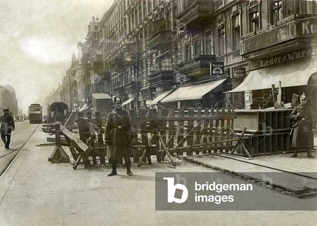 Police office on the corner of Hermmstrasse and Steinmetz-Strasse in Berlin-Neukoelln, 1929