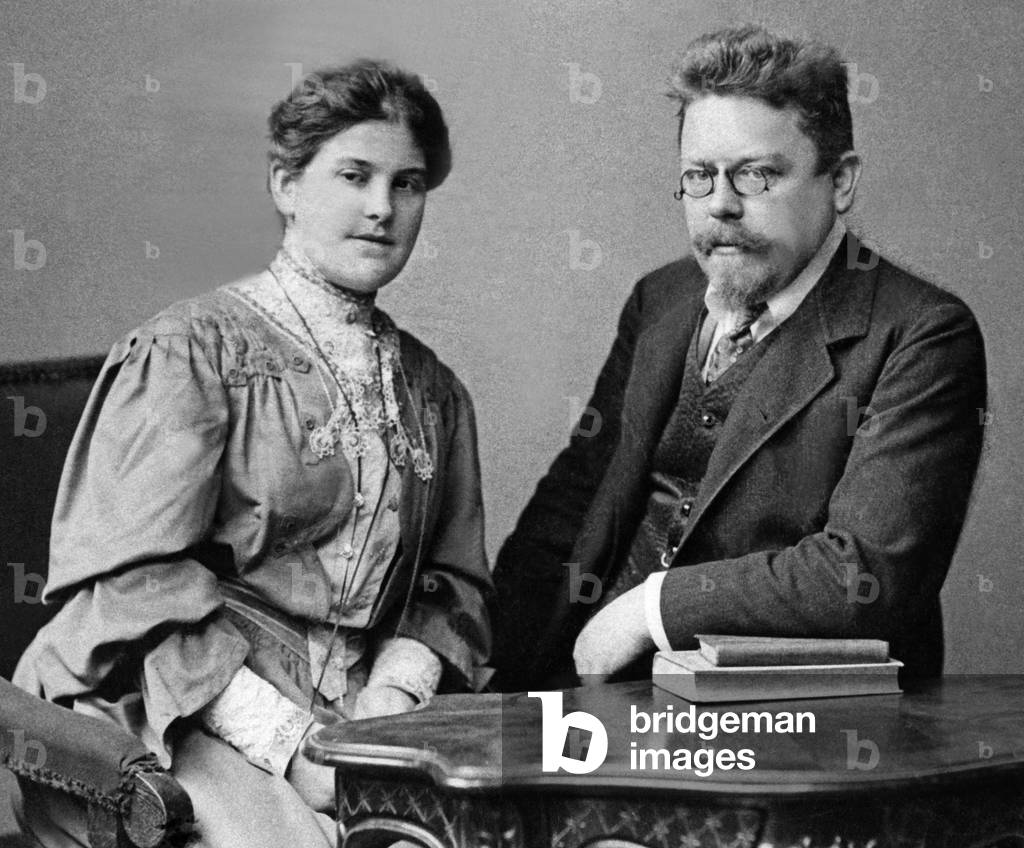 Poet Max Halbe with his wife, 1903 (b/w photo)