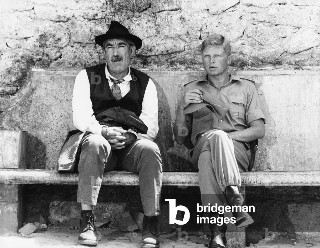 Anthony Quinn and Hardy Krüger during filming of the movie 