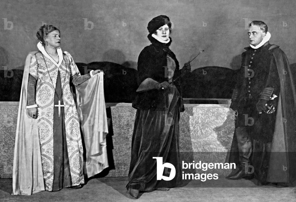Lucie Hoeflich Agnes Straub and Karl Scheuring in 'Mary Stuart', 1919 (b/w photo)